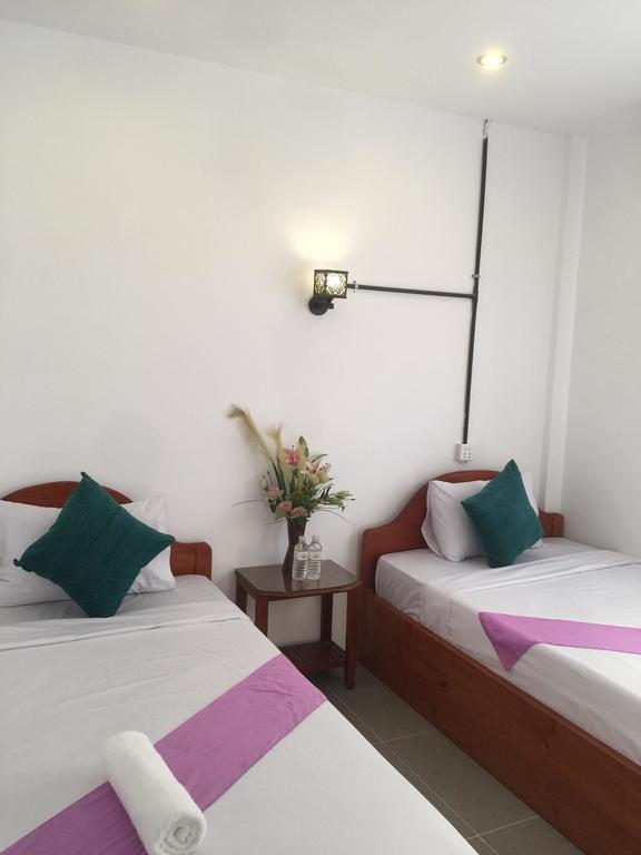Route 66 Music Restaurant & Hostel Siem Reap Bagian luar foto